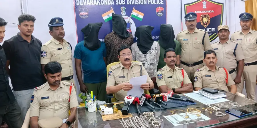 thefts arrested