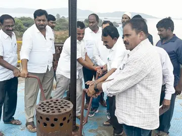 Irrigation water for one lakh acres