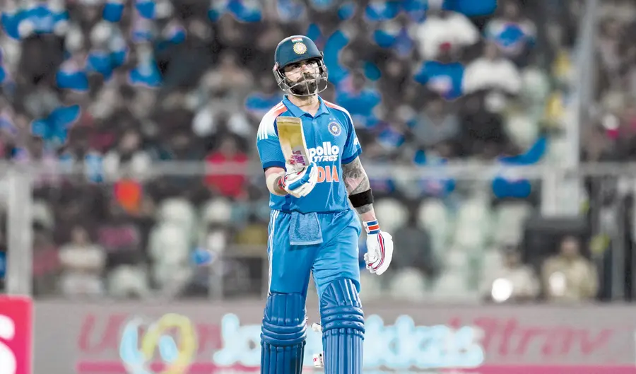 Kohli, Gill score centuries