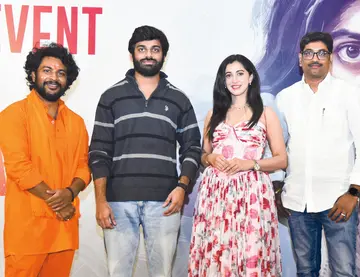 పాయల్ చెంగప్ప ప్రధాన పాత్రలో నటిస్తున్న సినిమా ‘మయూఖ’. ప్రశ్విత ఎంటర్‌టైన్‌మెంట్ బ్యానర్ పై శ్రీ తేజ్ ఎస్.కె. దర్శకత్వంలో శశిధర్ న