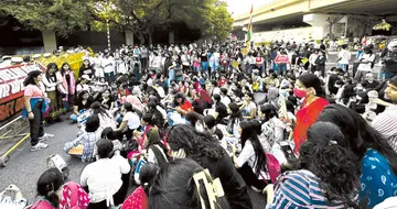 SFI's massive march in Delhi