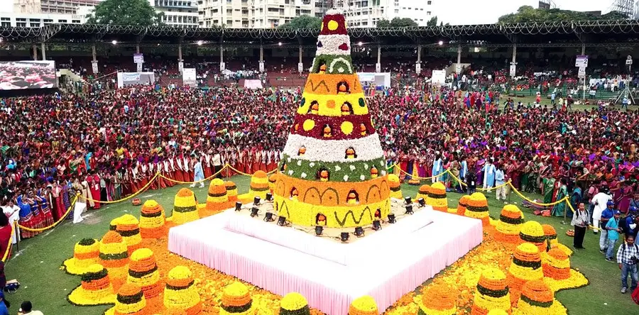 Let us honor Bathuk‘amma’.