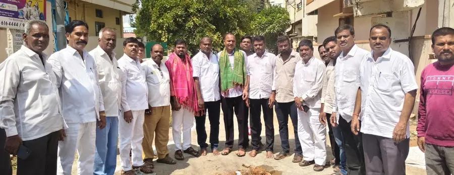 Foundation stone laid for CC roads in Chakripuram Colony