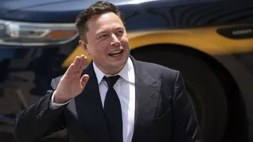 Elon Musk is a trillionaire again