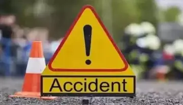 Horrific accident during Durga procession... three dead.