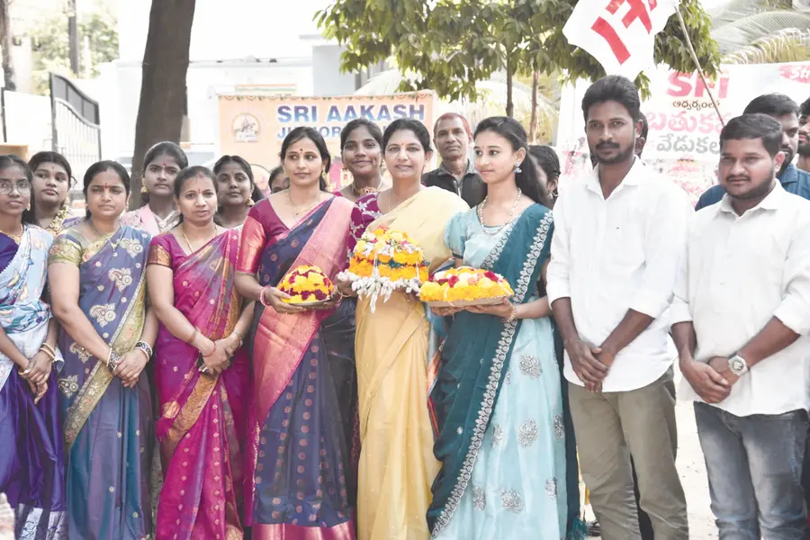 Let us campaign for the freedom and equality of girls.