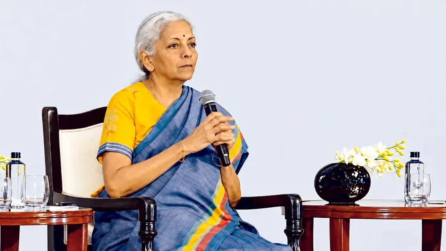 ఆర్థిక శాఖ మంత్రి నిర్మలా సీతారామన్‌