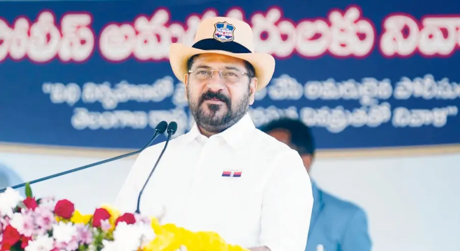 విధి నిర్వహణలో పోలీసులు