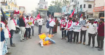 Modi government is committing vote theft in the name of Sir.