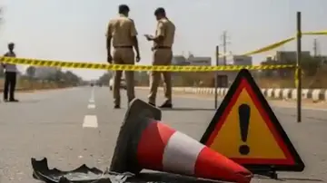 Fatal road accident in Gujarat.. Five dead