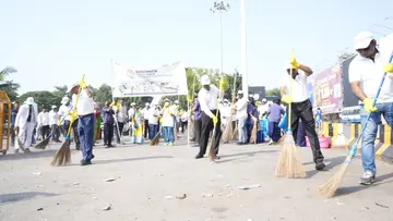 Observance of Swachh Bharat Diwas under the aegis of South Central Railway