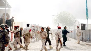 Yemeni forces intensify attacks on Houthis.