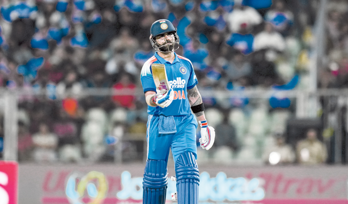 Kohli, Gill score centuries