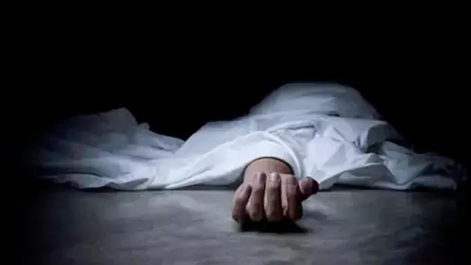 Elderly woman murdered and gold stolen on the spot