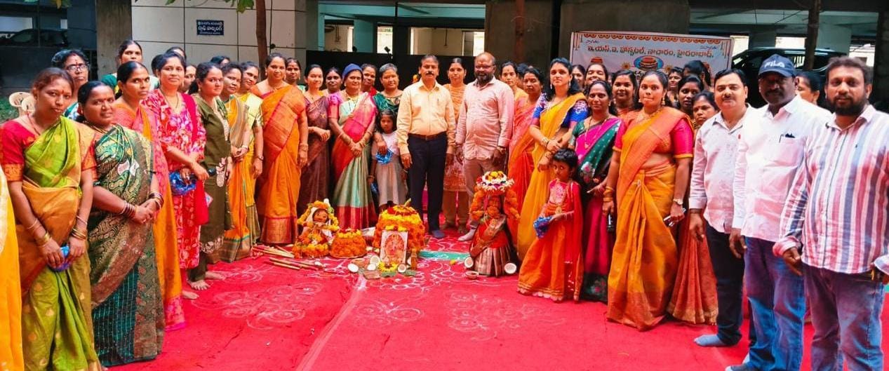 Women employees who showcased Telangana culture and traditions