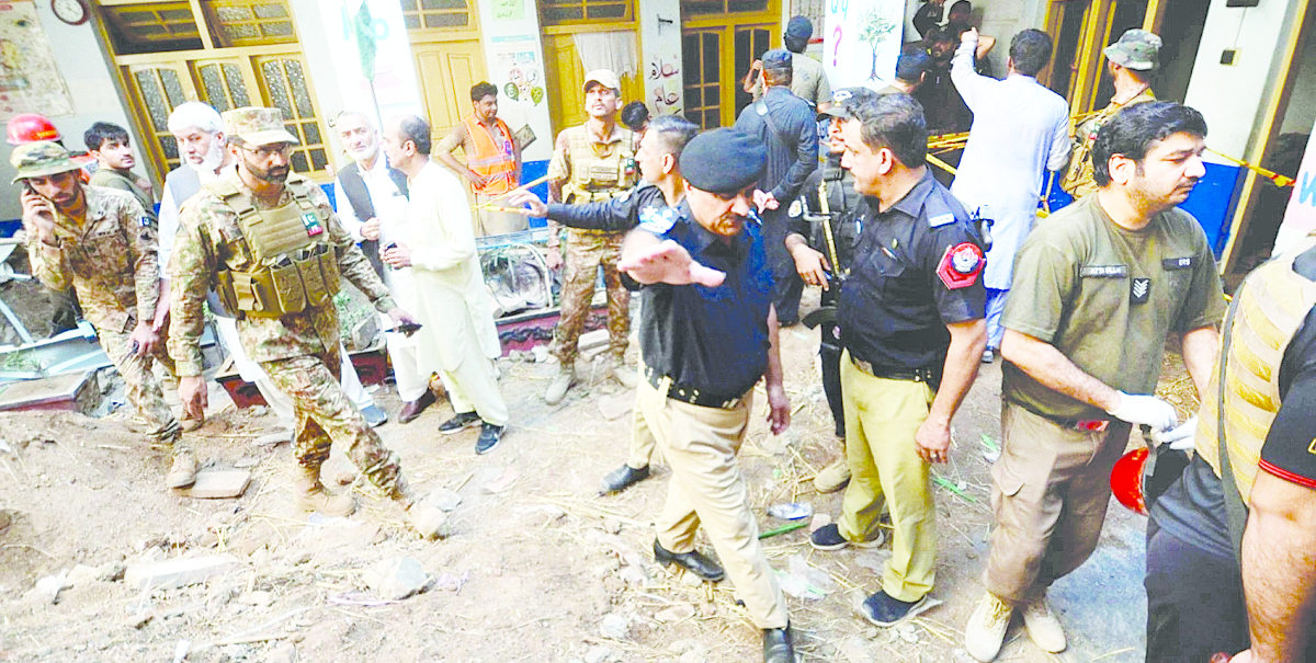 collapses in Pakistan
