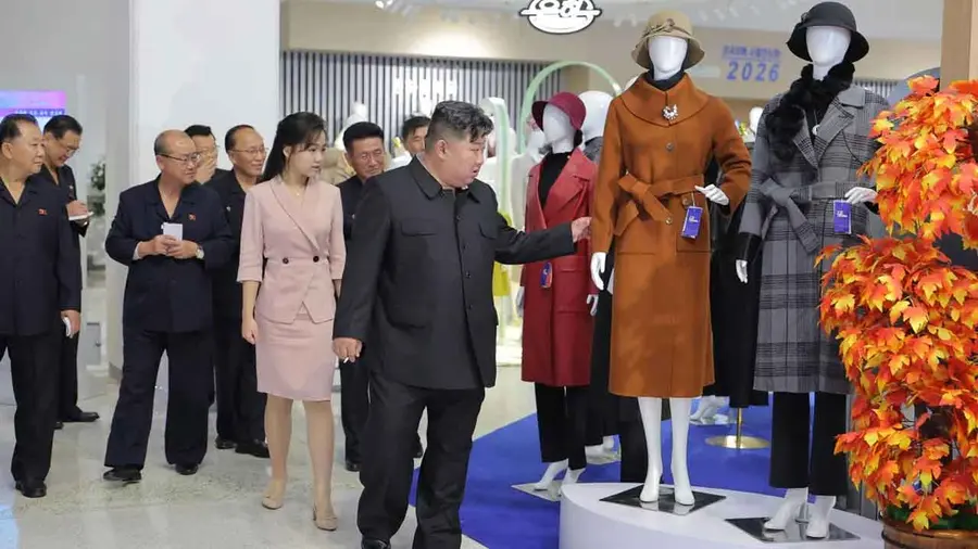 Kim is not dead.. he is alive.. photos released during news campaign