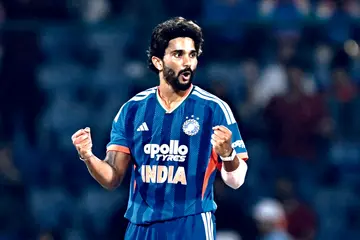 సిరీస్‌ మనదే